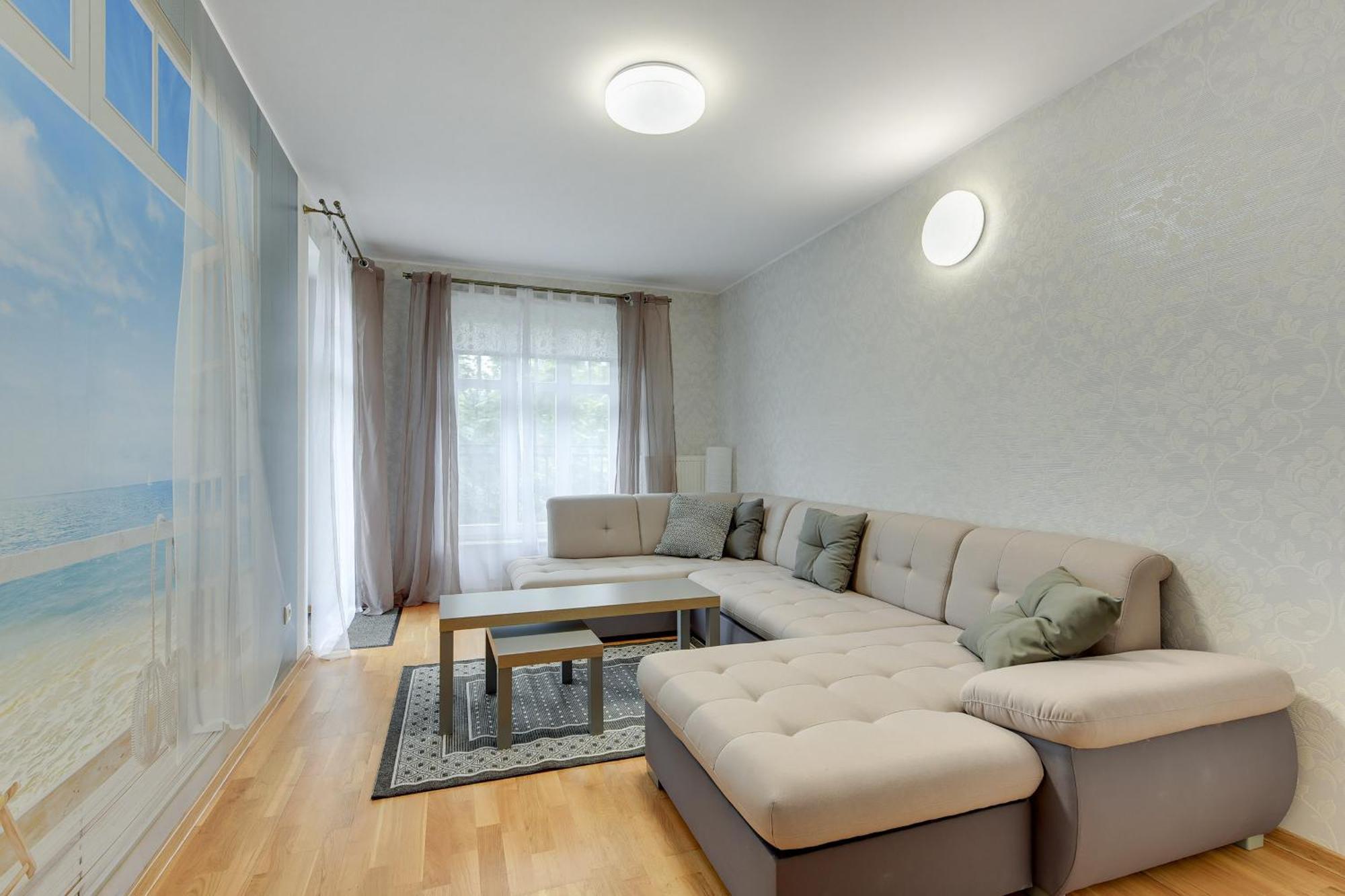 Apartment Totu Bianca *